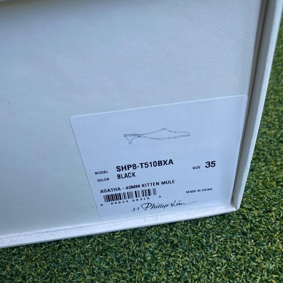 Agatha kitten-heel mules SOLD - Picture 4 of 6